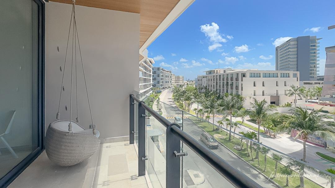 Departamento Allure Puerto Cancún de 3 Recámaras en Venta Amueblado