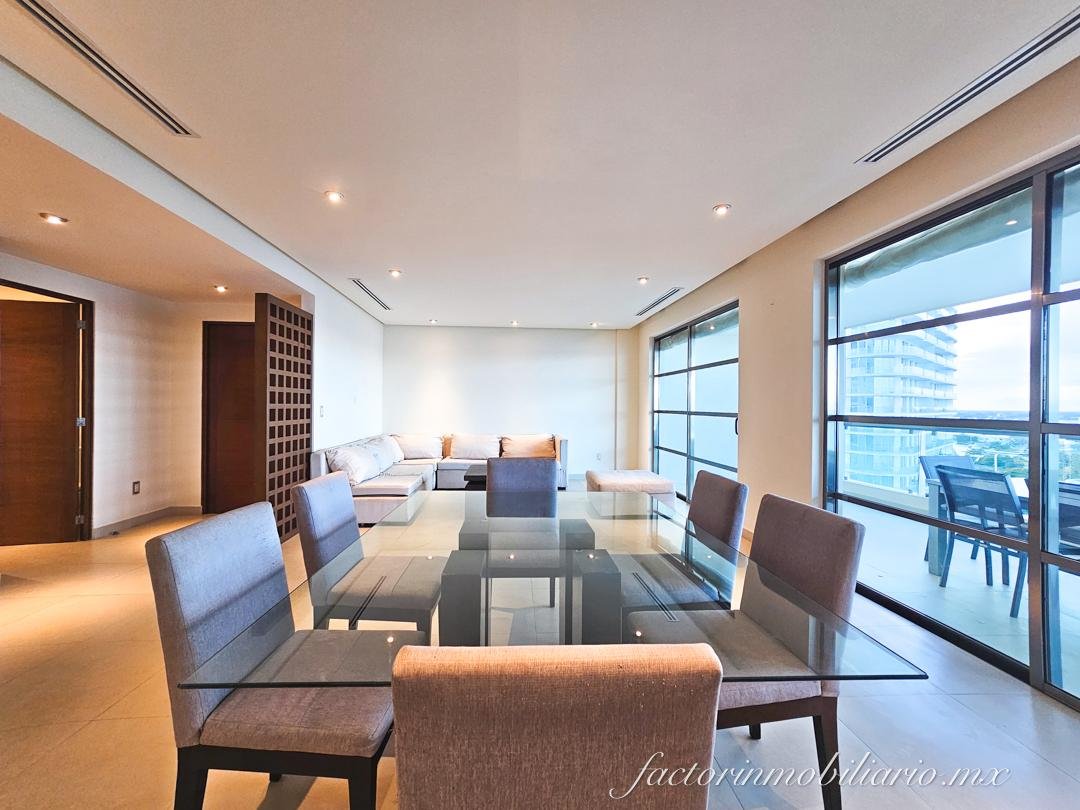 Departamento Novo Cancún de 2 Recamaras 206 m2 en Venta