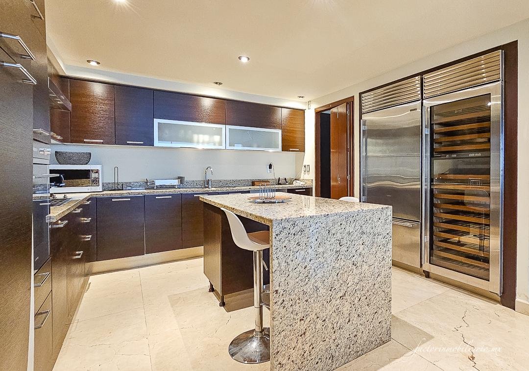 Departamento Novo Cancún en Puerto Cancún de 2 Recámaras en Renta Sin Muebles
