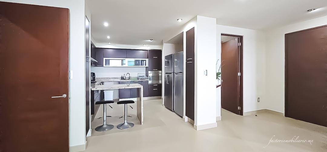 Departamento Novo Cancún en Puerto Cancún de 2 recámaras en renta semiamueblado