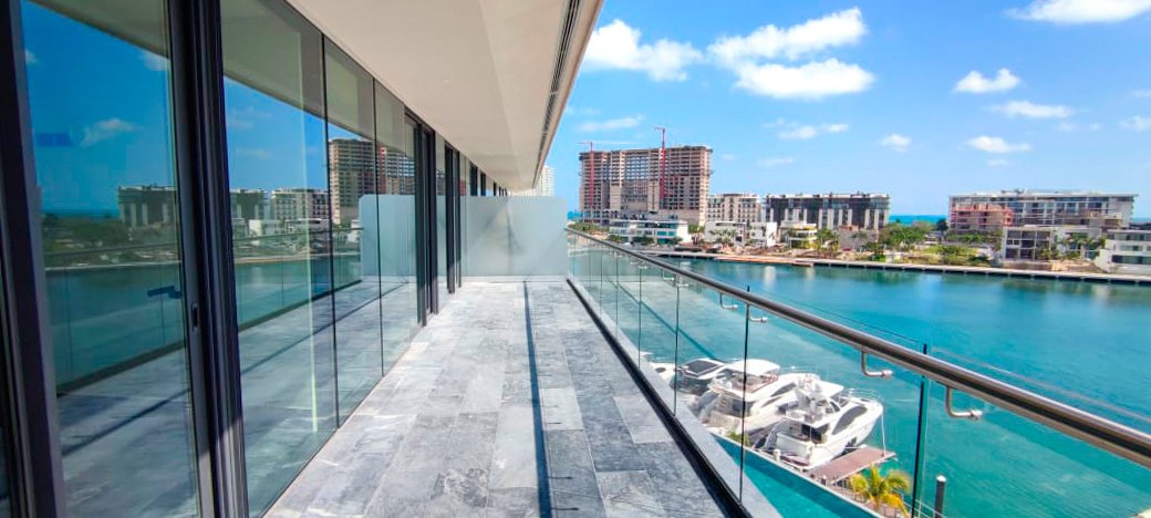 Shark Tower Puerto Cancún Departamento en Renta de 2 Recamaras y 242 m2