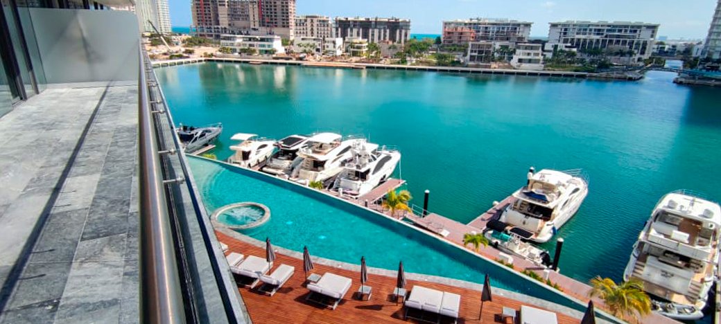 Shark Tower Puerto Cancún Departamento en Renta de 2 Recamaras y 242 m2