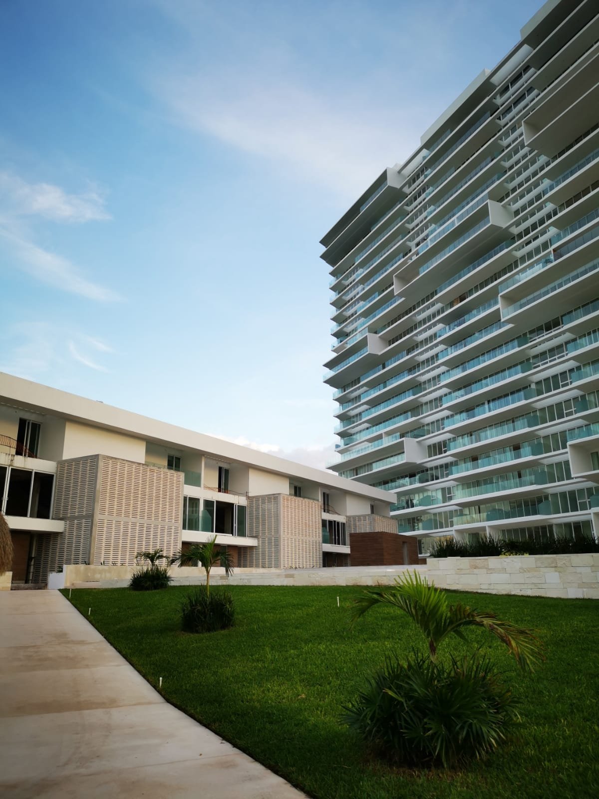 Marea Puerto Cancun