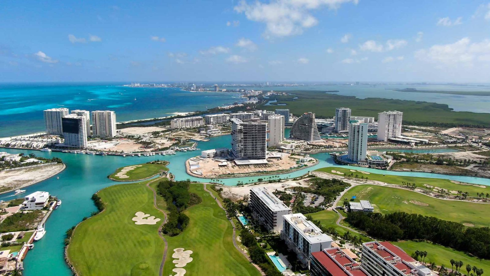 Marea Puerto Cancun