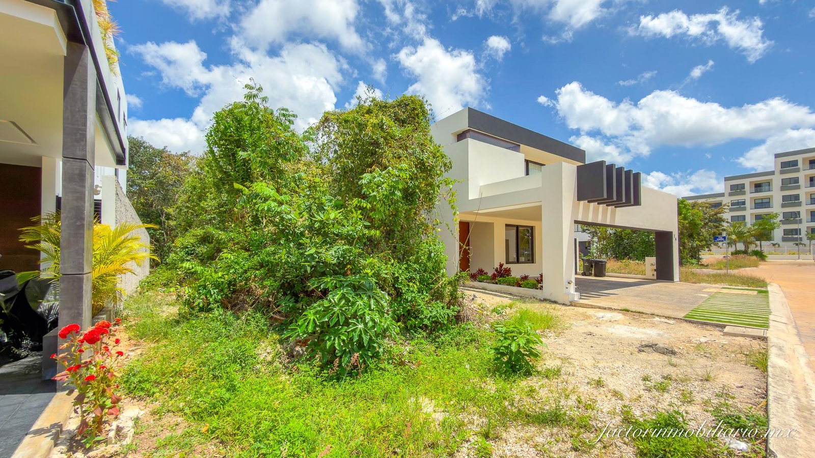 Terreno en Venta en Río by Cumbres | Vive y construye tu hogar en Av. 135
