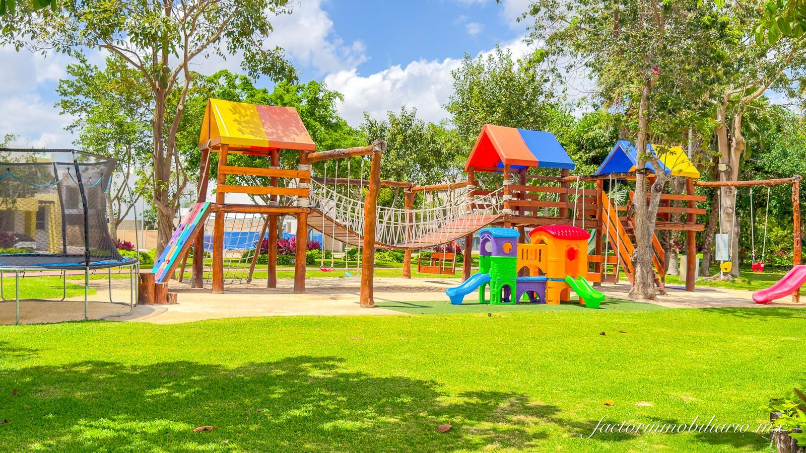 Terreno en Venta en Río by Cumbres | Vive y construye tu hogar en Av. 135