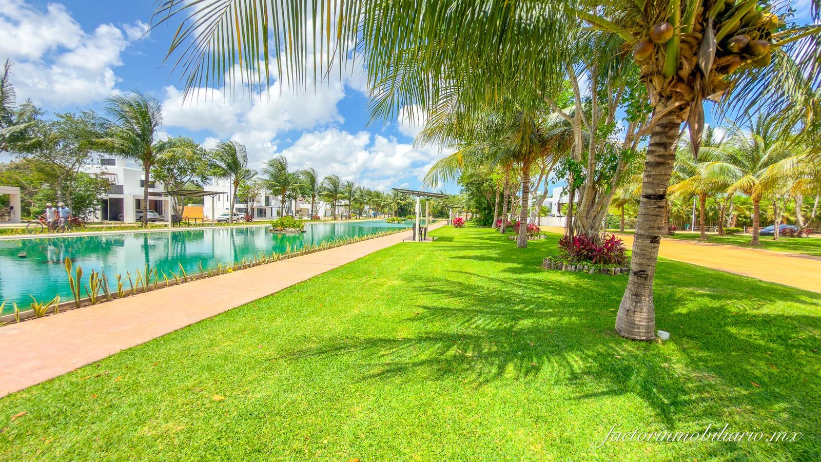 Terreno en Venta en Río by Cumbres | Vive y construye tu hogar en Av. 135