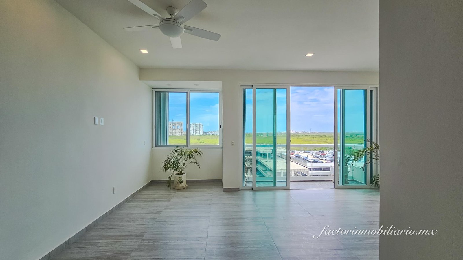 Pent House en Torre M frente a Puerto Cancún en Av Bonampak