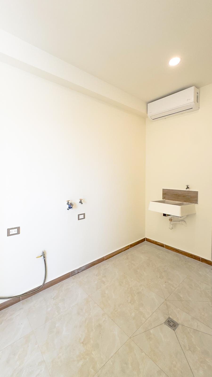Departamento 3 Soles Av Acanceh | 3 Recámaras Sin Amueblar en Renta