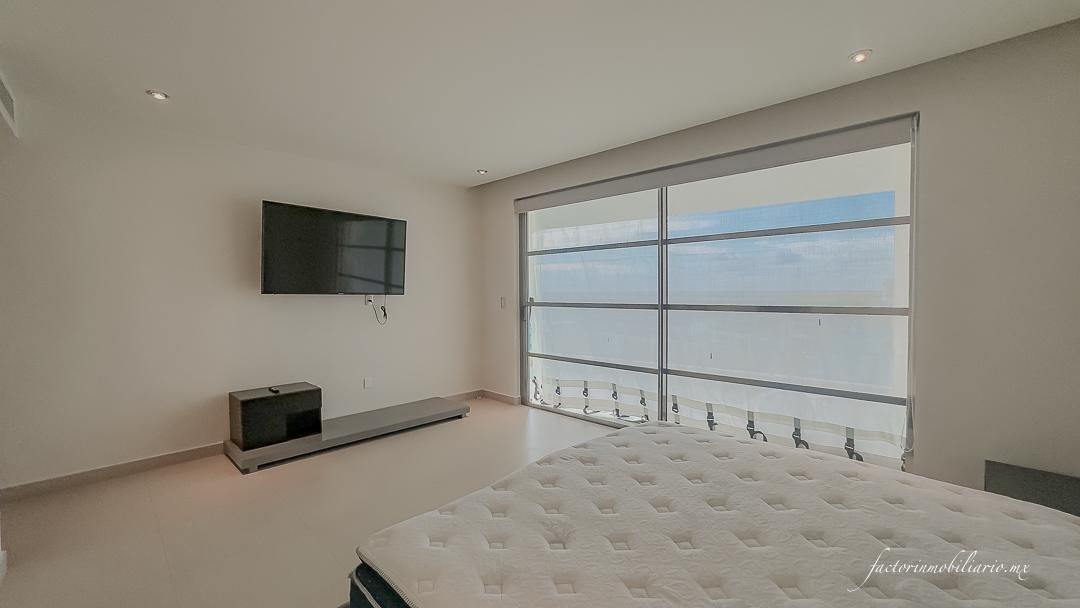 Departamento Novo Cancún de 2 Recamaras 205 m2 en Venta