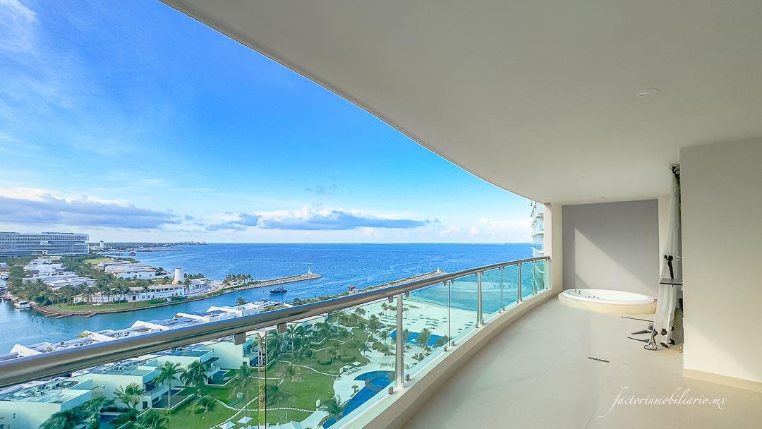 Departamento Novo Cancún de 2 Recamaras 205 m2 en Venta