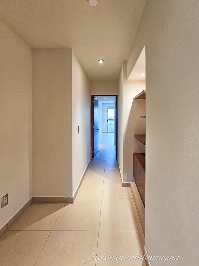 Departamento Novo Cancún de 2 Recamaras 206 m2 en Renta Amueblado