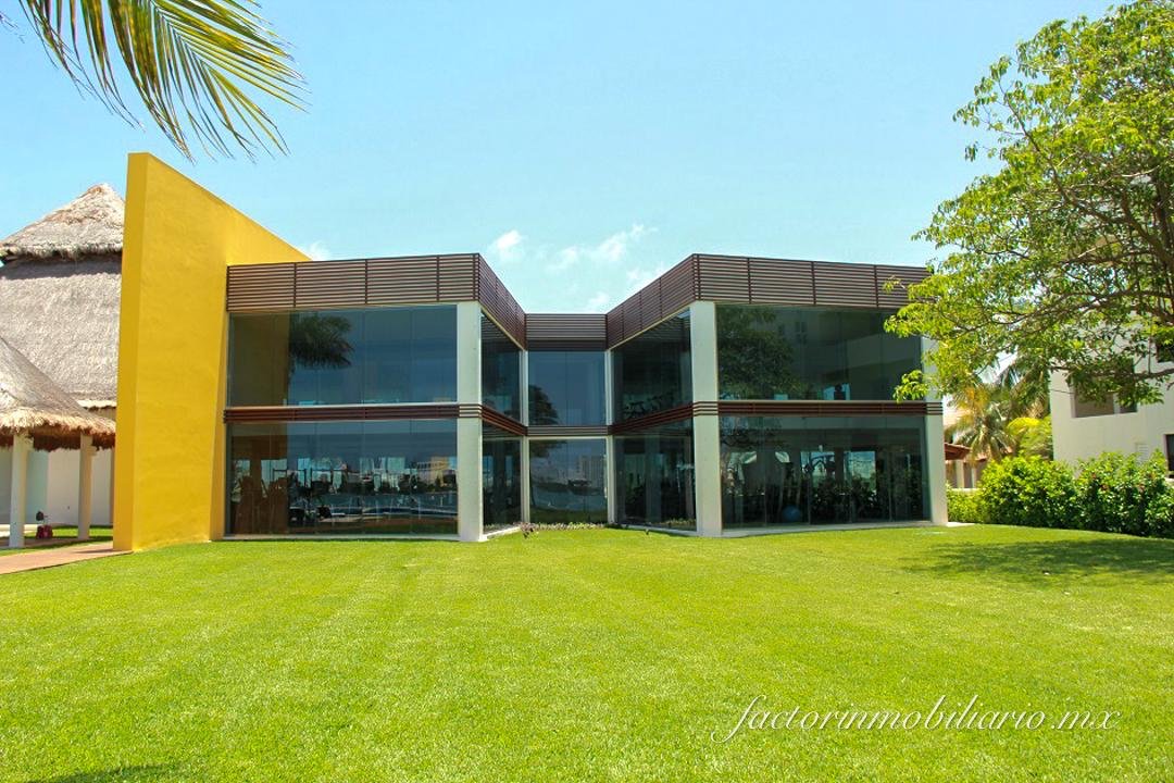 Isla Dorada Cancún | Residencial de lujo frente a la laguna en el corazón de la Zona Hotelera