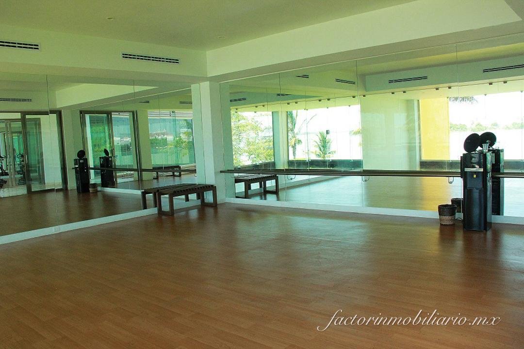 Isla Dorada Cancún | Residencial de lujo frente a la laguna en el corazón de la Zona Hotelera