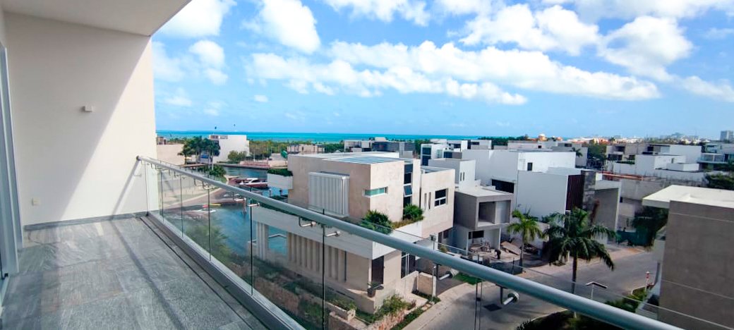 RIVA Puerto Cancún Departamento en Renta en de 4 Recamaras Amueblado