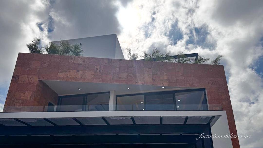 Casa en Venta | Vía Cumbres en Av. Huayacán Cancún